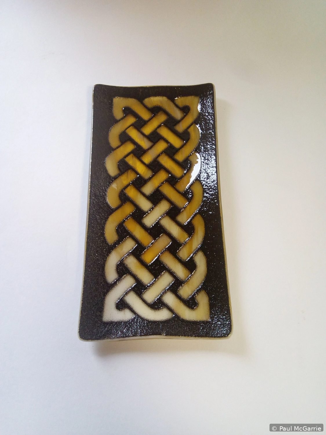 Celtic Trinket Dish, fused glass artwork by Paul McGarrie