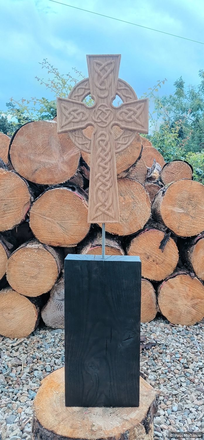 Outdoor Celtic Cross, wood artwork by Paul McGarrie, photograph 1